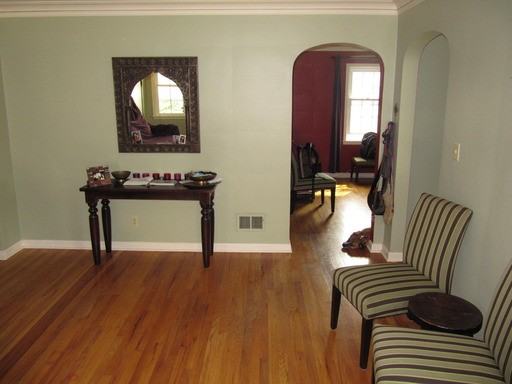 309 S 49th Ave - Photo 3 of 11