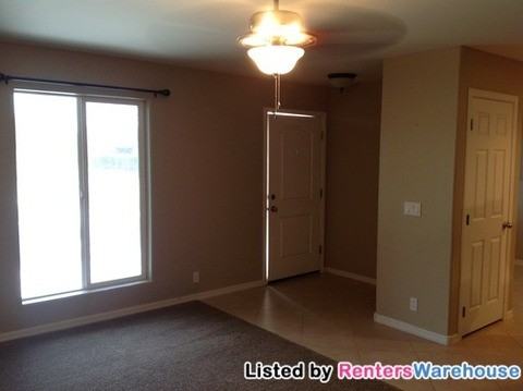 2858 E Redfield Rd - Photo 3 of 15