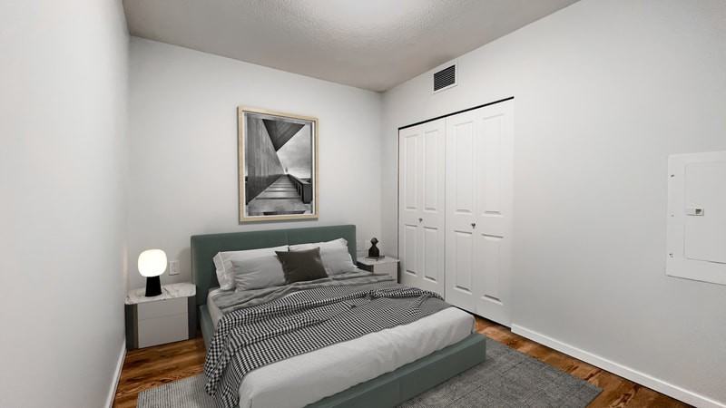 5380 University Boulevard - Photo 2 of 15