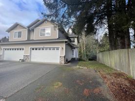 414 91st Ave Se #B - Photo 1 of 1