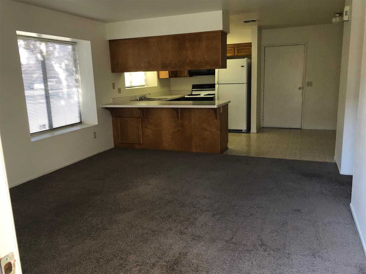 8706 Lyn River Ct #D - Photo 3 of 9