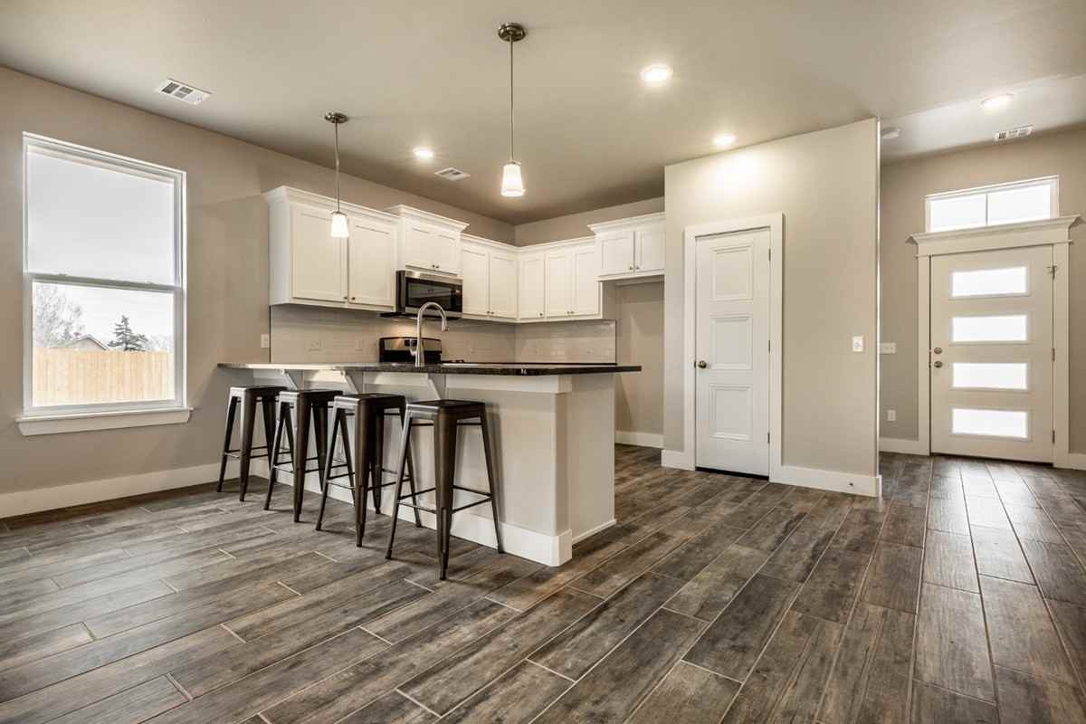 2541 Fallview Dr #1 - Photo 5 of 17