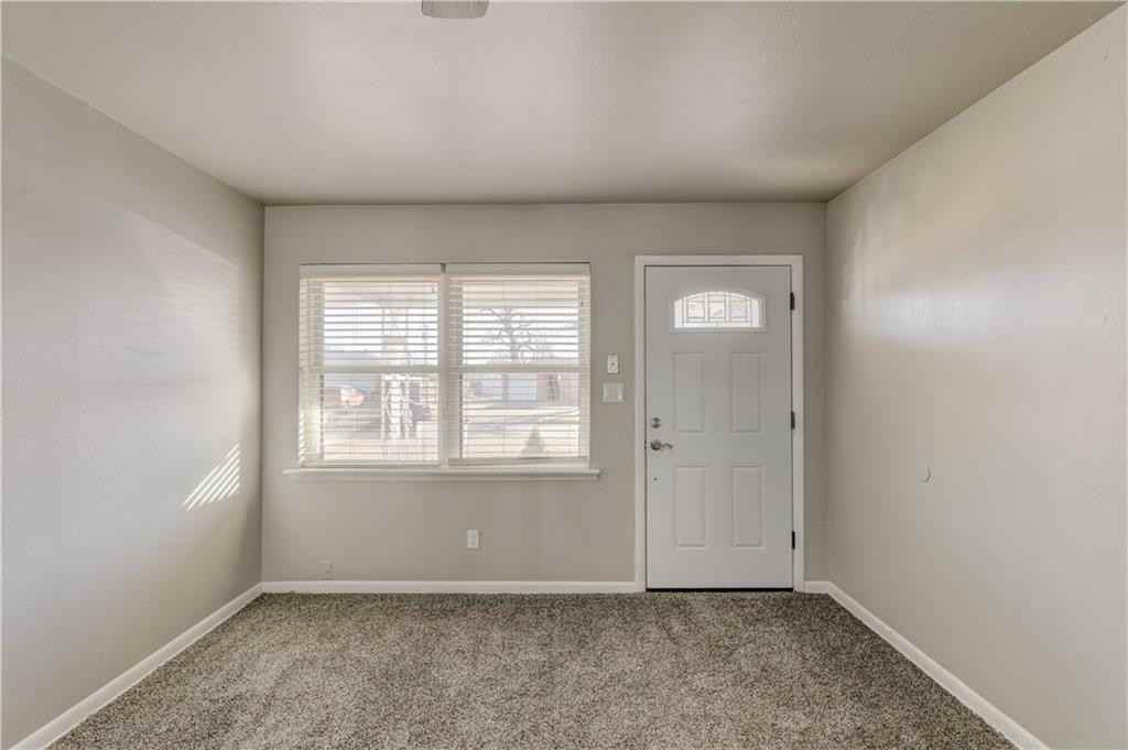 3035 Se 20th St #1 - Photo 2 of 23