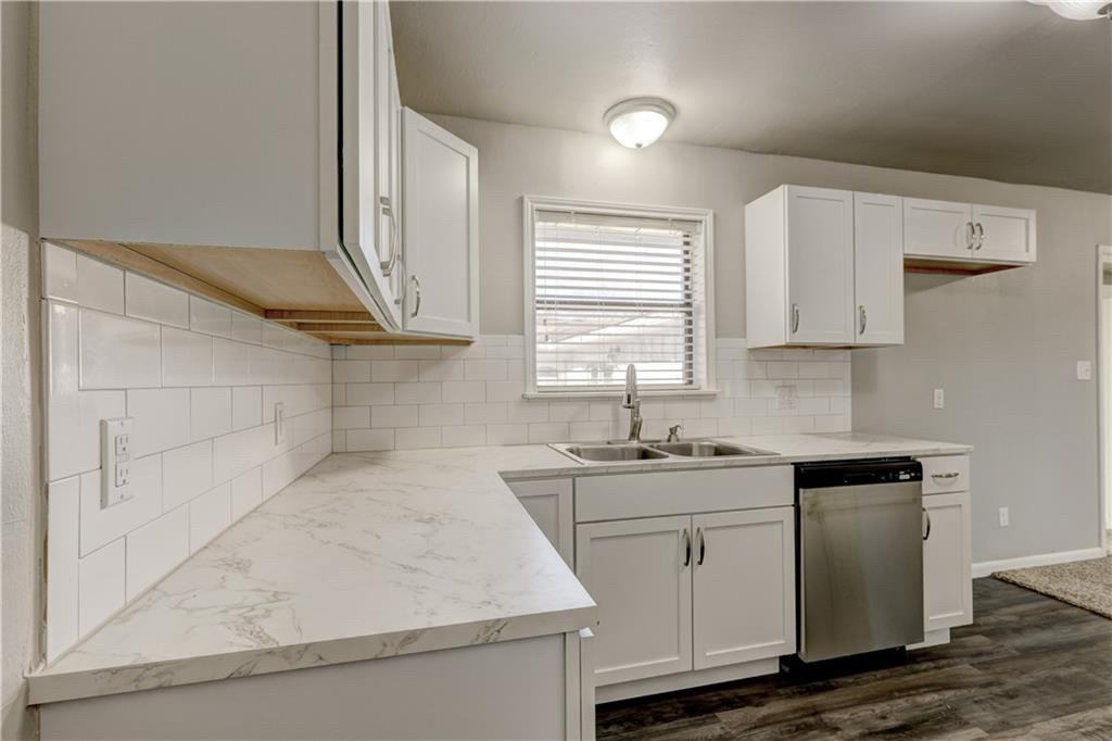 3035 Se 20th St #1 - Photo 7 of 23