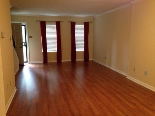 524 Peabody Square - Photo 2 of 3