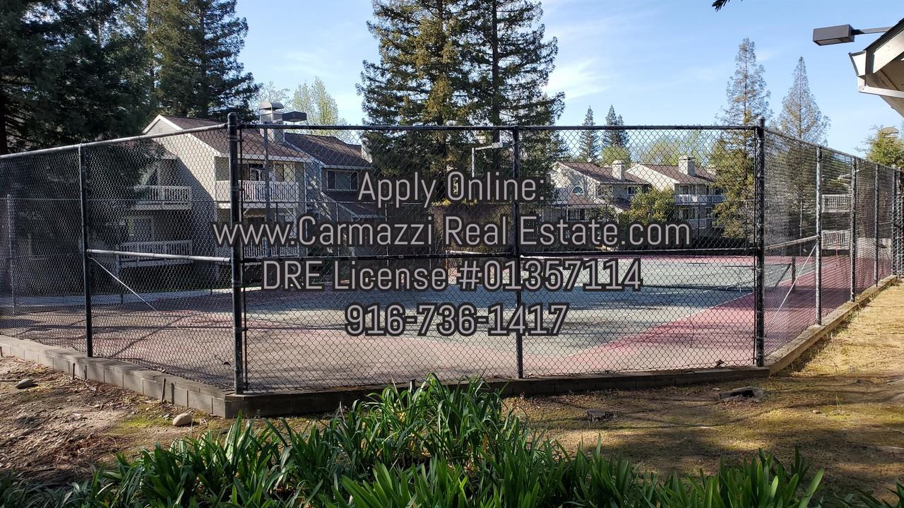 206 Live Oak Cir #1 - Photo 2 of 24