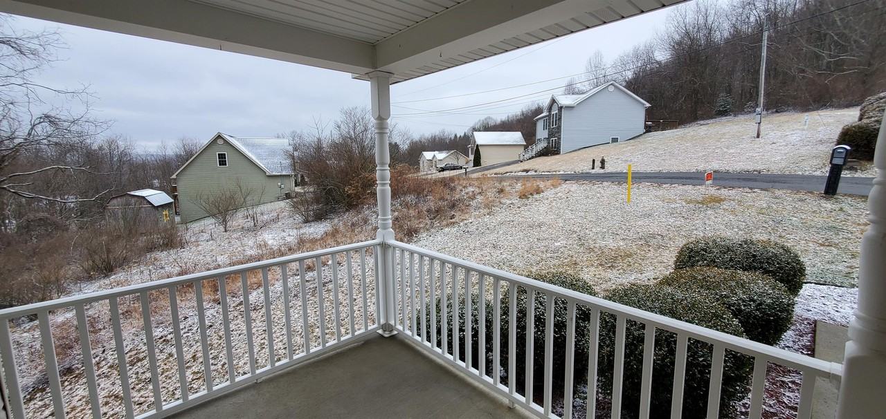 172 Beth Lane00 #0 - Photo 7 of 50