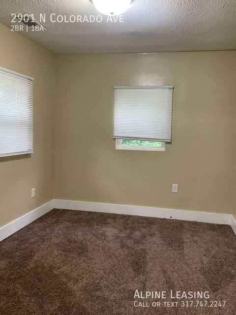 2901 N Colorado Ave - Photo 2 of 6