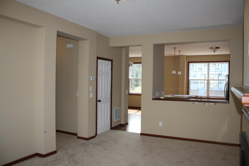 17157 72nd Ave N - Photo 4 of 20