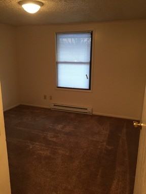 2091 Pine Grove Ln - Photo 3 of 5