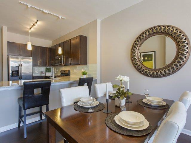 2300 S Michigan Ave #2-2 - Photo 5 of 13