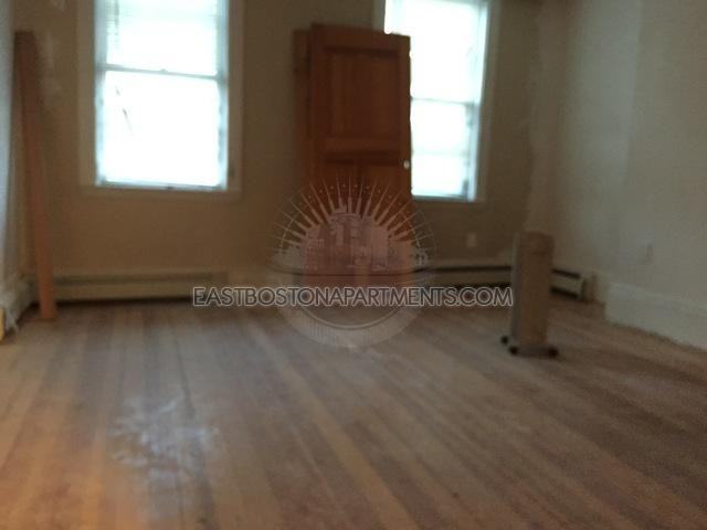 86 Bremen St 1 - Photo 3 of 10
