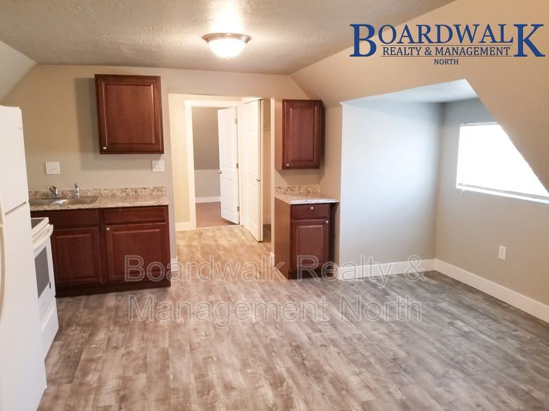 2679 Quincy Ave #3 - Photo 3 of 6