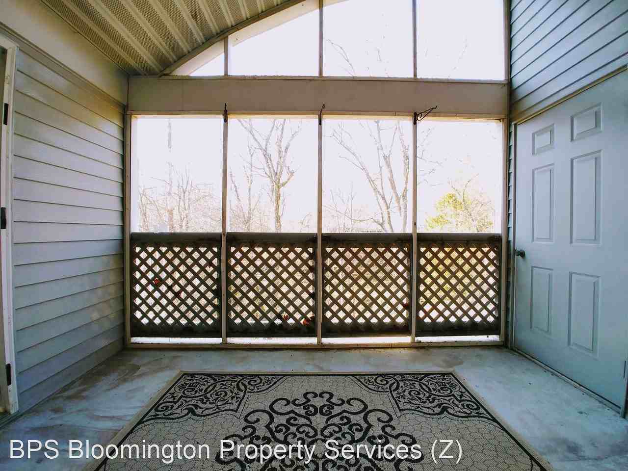 1318 S College Mall Rd - Photo 3 of 12