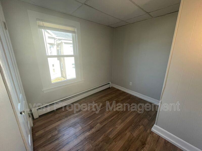5 Vose St #2 - Photo 5 of 9
