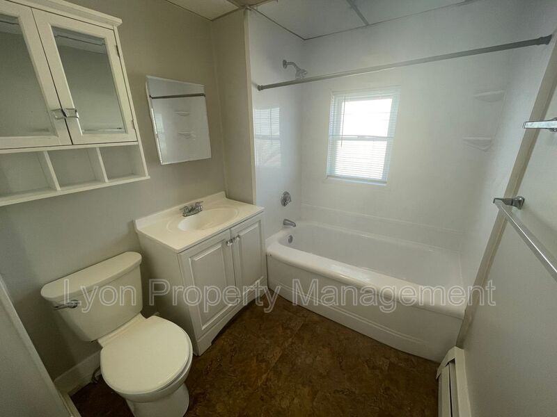 5 Vose St #2 - Photo 6 of 9