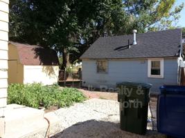 featured image of 323 34th Street