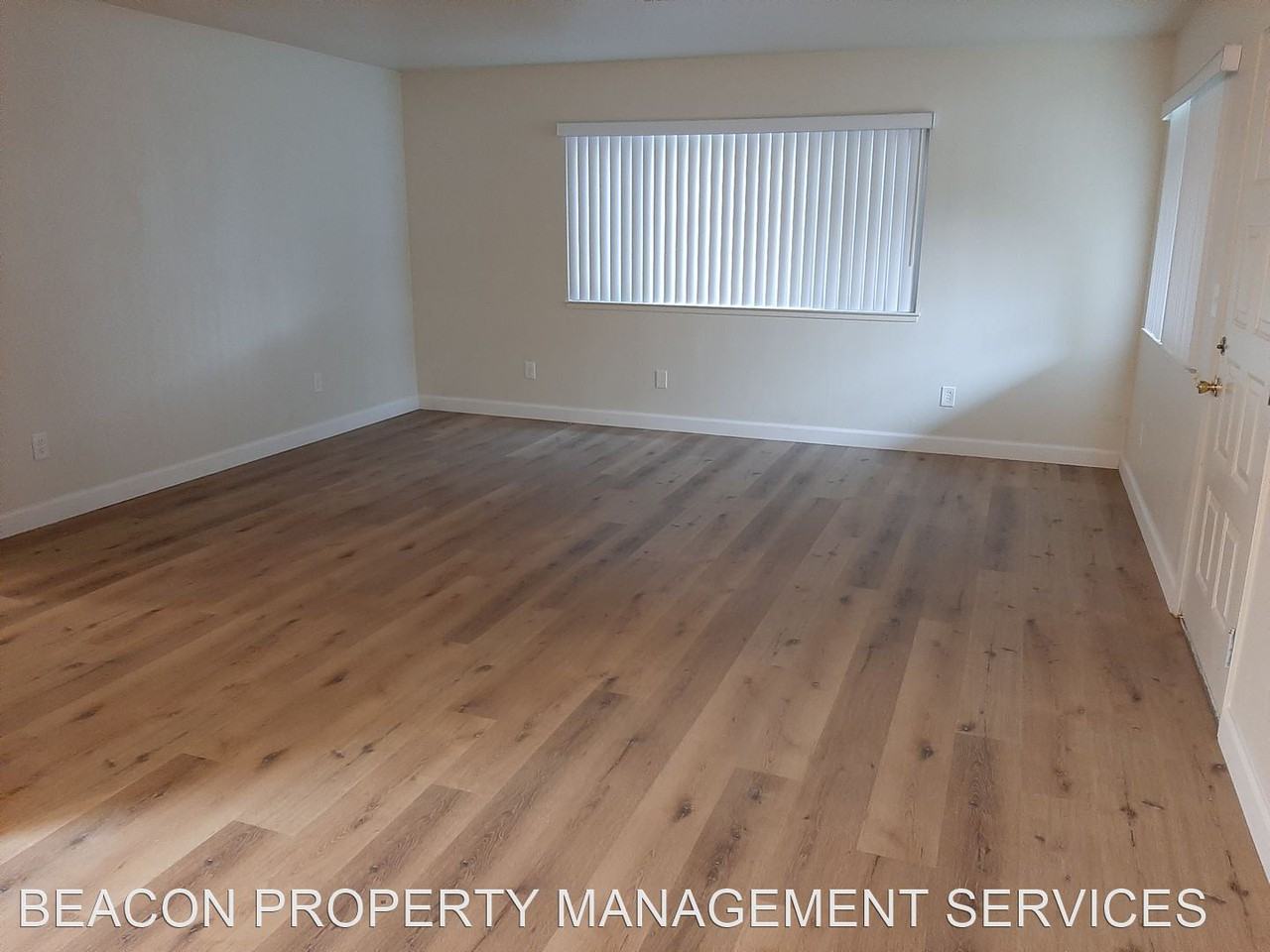 ERIC CIRCLE - Photo 2 of 18