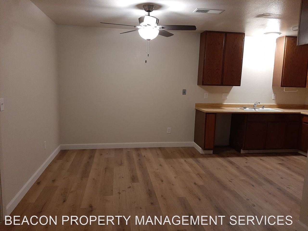 ERIC CIRCLE - Photo 3 of 18