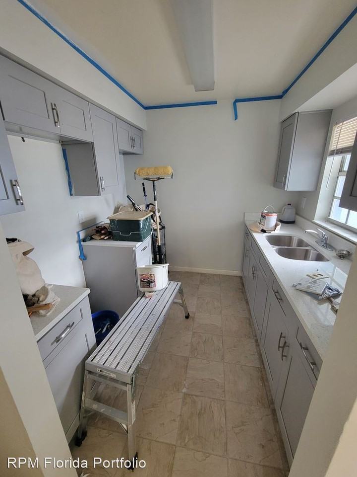 4146 My Lady Lane - Photo 2 of 7