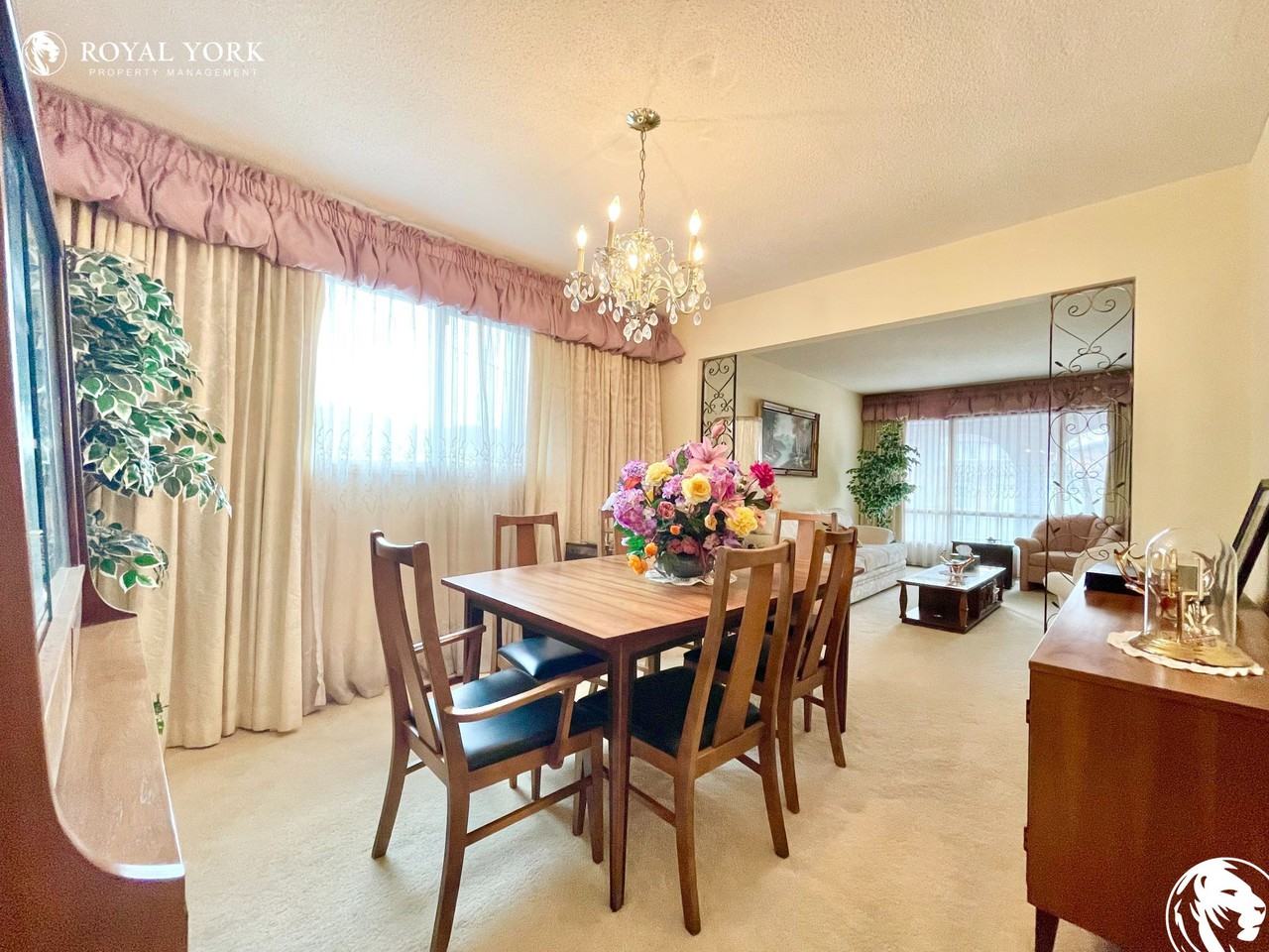 40 Point O'Woods Dr - Photo 2 of 19