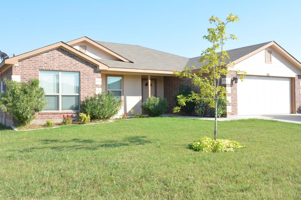 2103 Jefferson Ct S - Photo 2 of 21