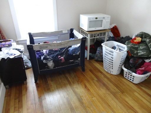 110 Maple St - Photo 3 of 9