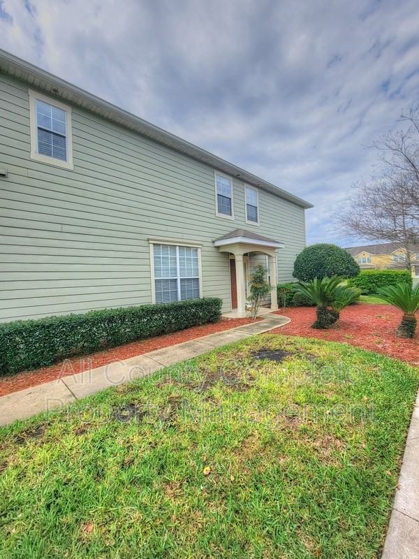 13414 English Peak Ct - Photo 3 of 33