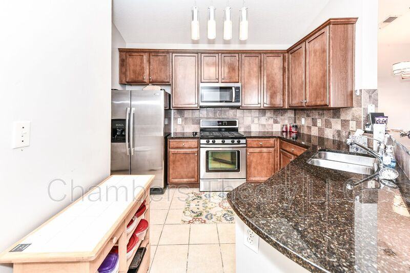 512 Sunset View Ter Se #406 - Photo 3 of 23