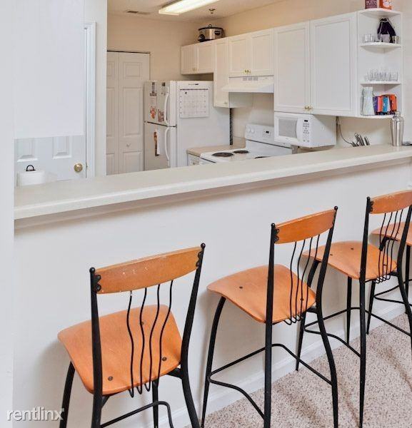 Rosewood at Clemson - Photo 2 of 10