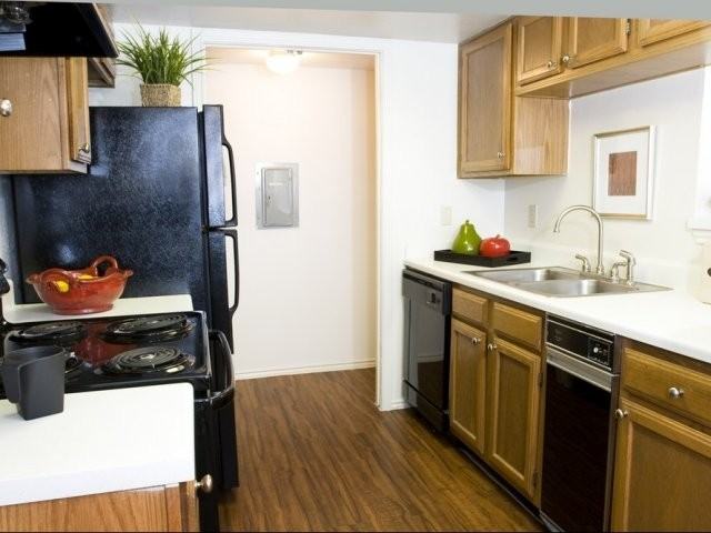 Marvin Loving Dr #888f