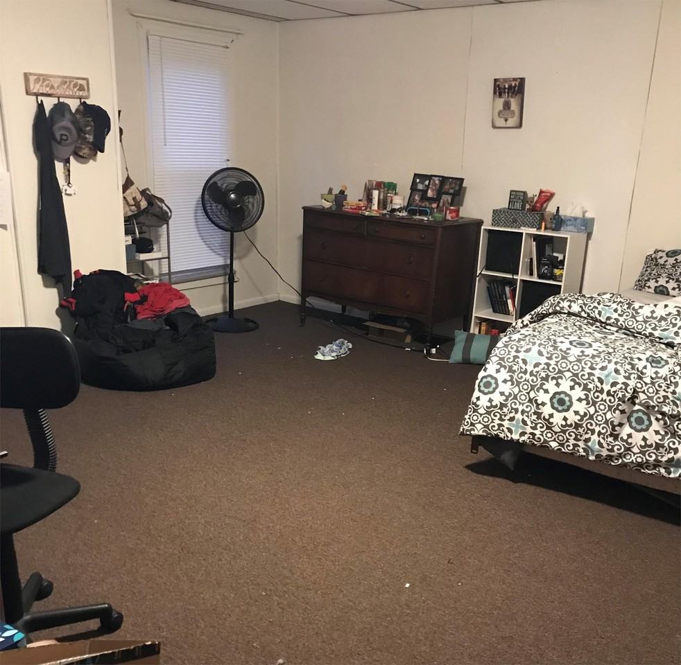 115 1st St #1 - Photo 2 of 11