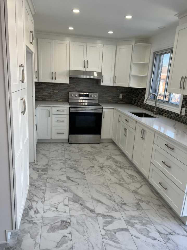 1053 Rue Champigny - Photo 2 of 9