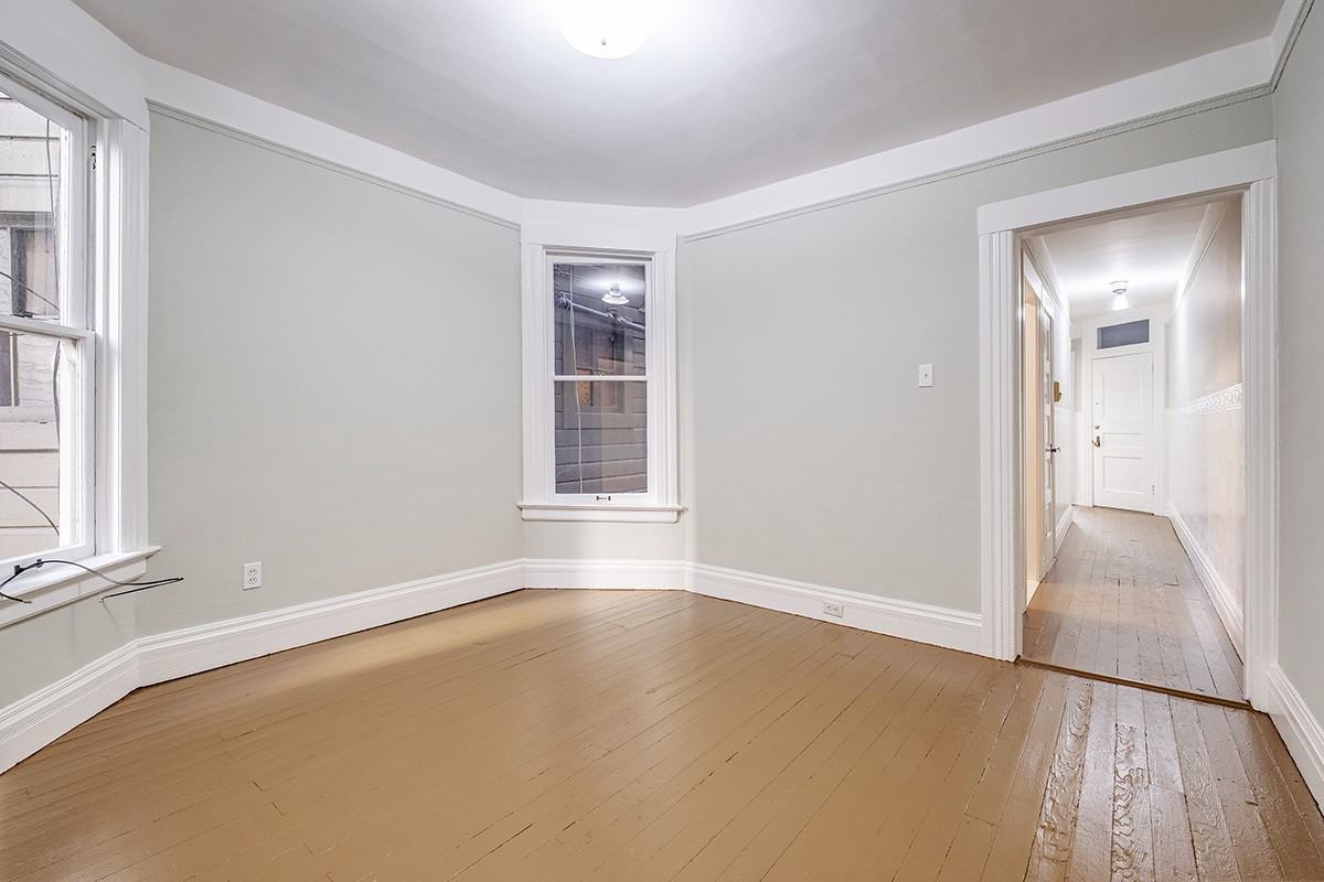 816 Greenwich St - Photo 2 of 22