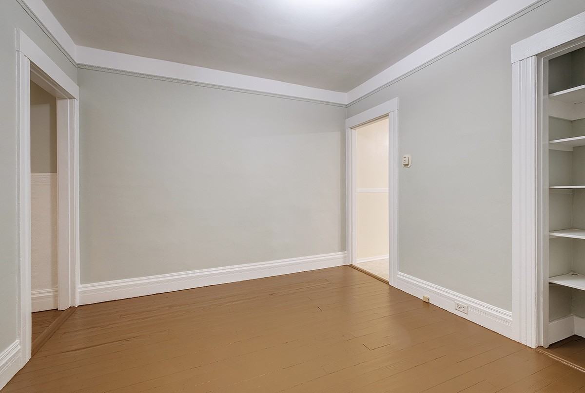 816 Greenwich St - Photo 3 of 22