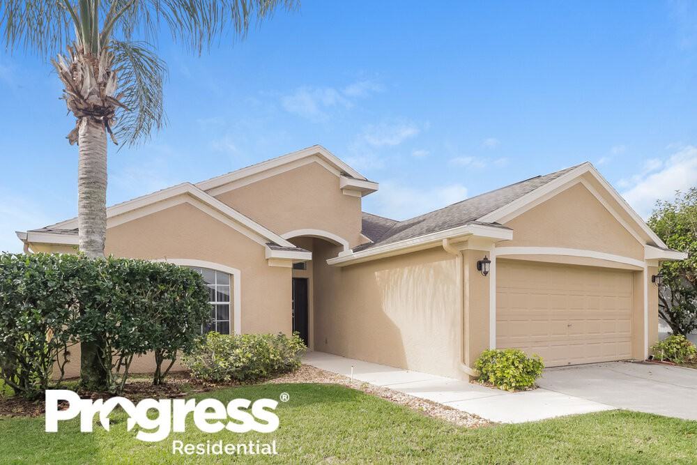 22705 Hawk Hill Loop - Photo 2 of 16