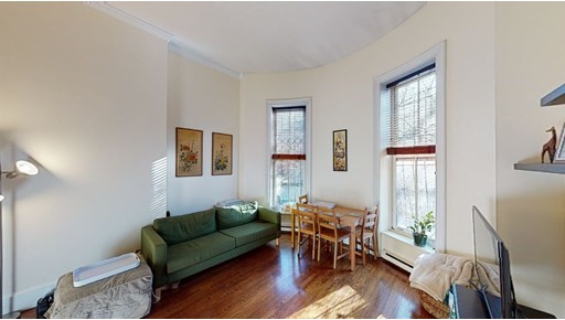 26 Worcester Sq #2