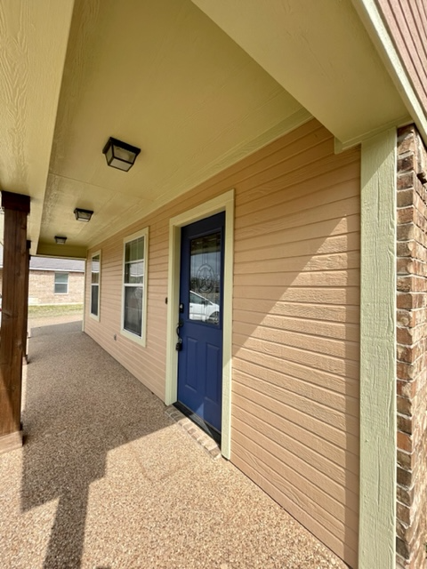 10141 Salem Way - Photo 2 of 16