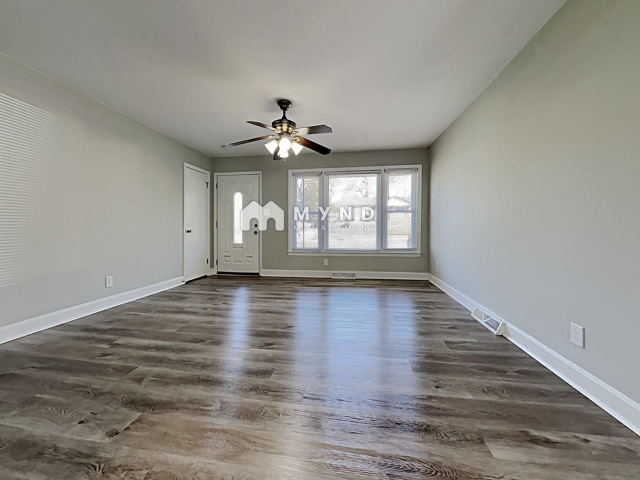 2837 Wedgefield Dr #1 - Photo 2 of 18