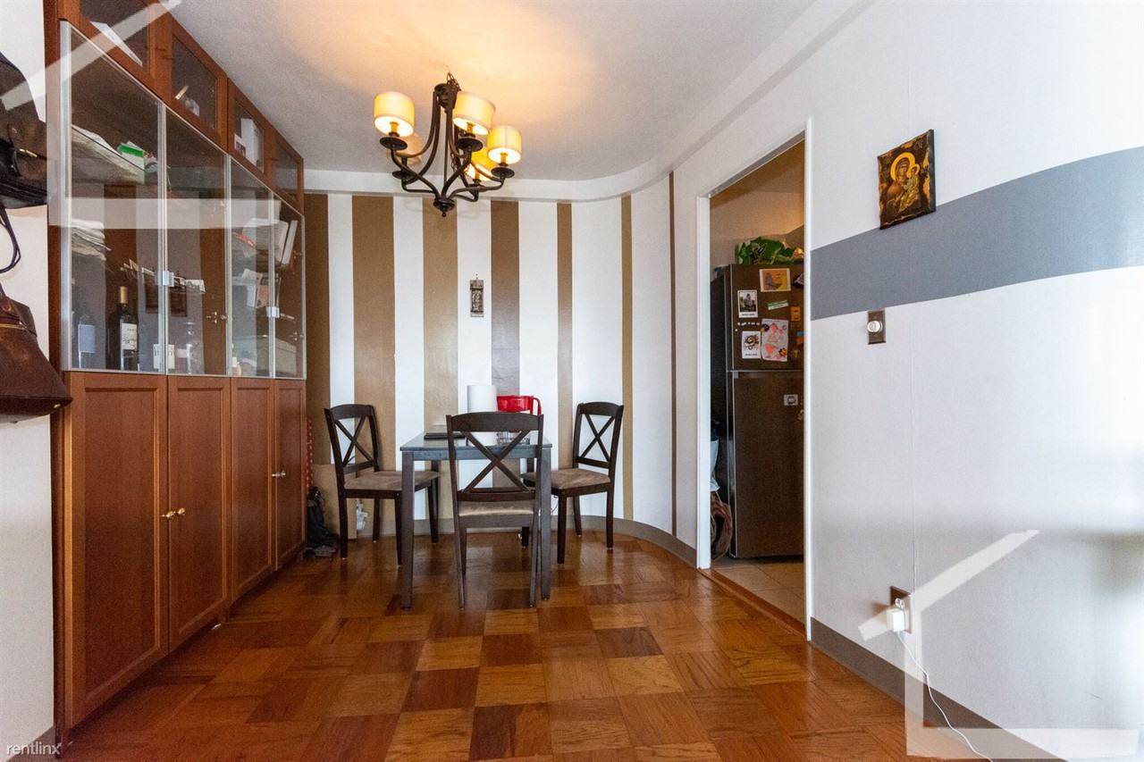 60 Babcock St - Photo 3 of 6