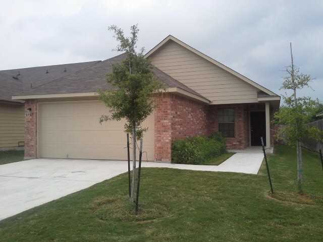 6915 Heathers Way - Photo 2 of 15