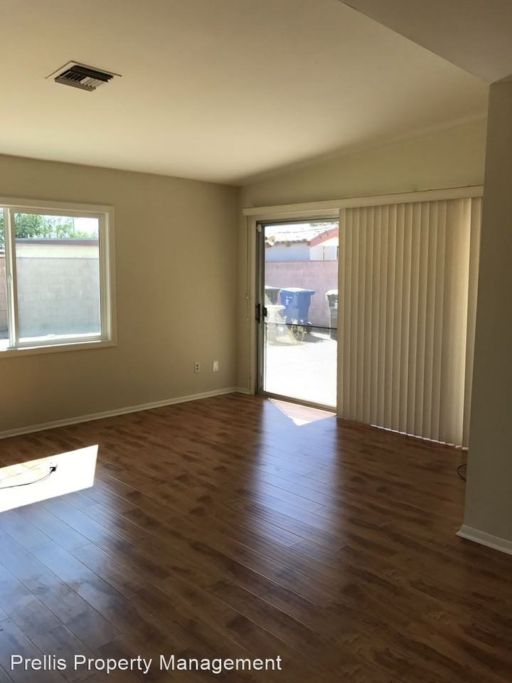 758 Cork St - Photo 2 of 18