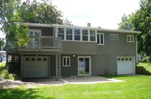 2938 North St - Photo 2 of 24