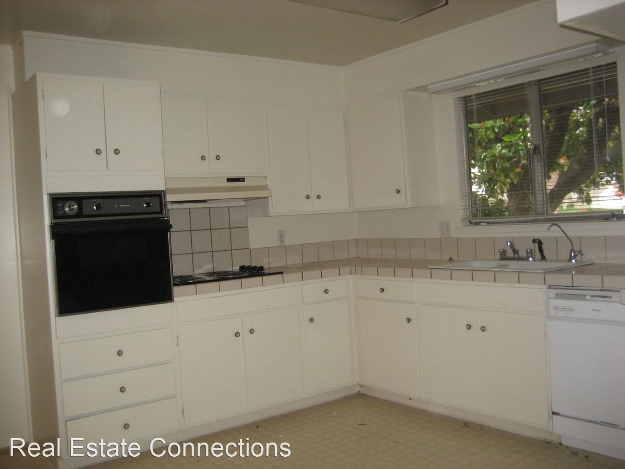 1218 Dresden Way - Photo 2 of 18