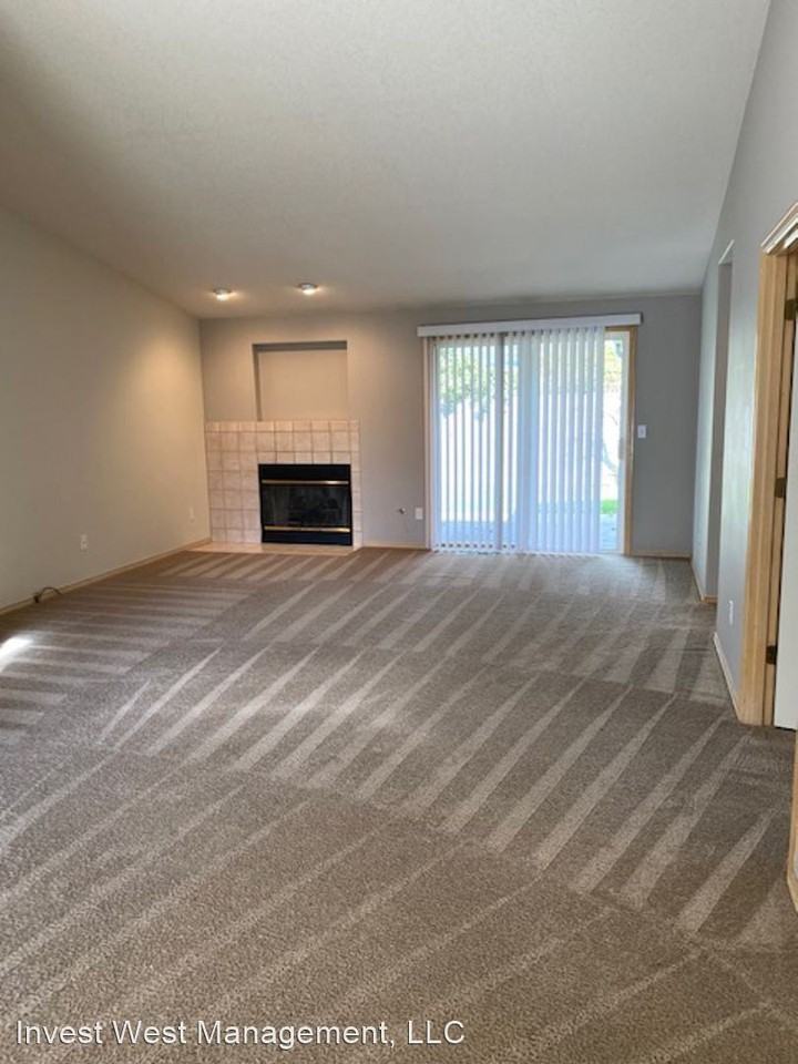 14002 Ne 93rd St - Photo 2 of 13