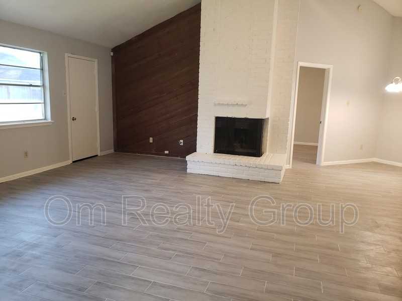 8527 Quail Hills Dr - Photo 2 of 35
