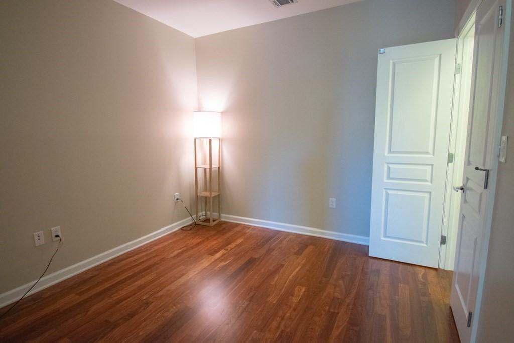 Repton Cir #5111 - Photo 3 of 7