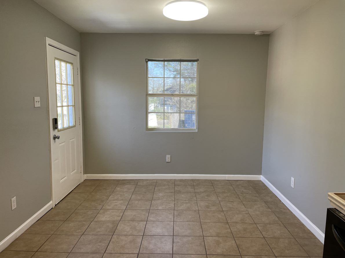 5419 Ennis St - Photo 2 of 13