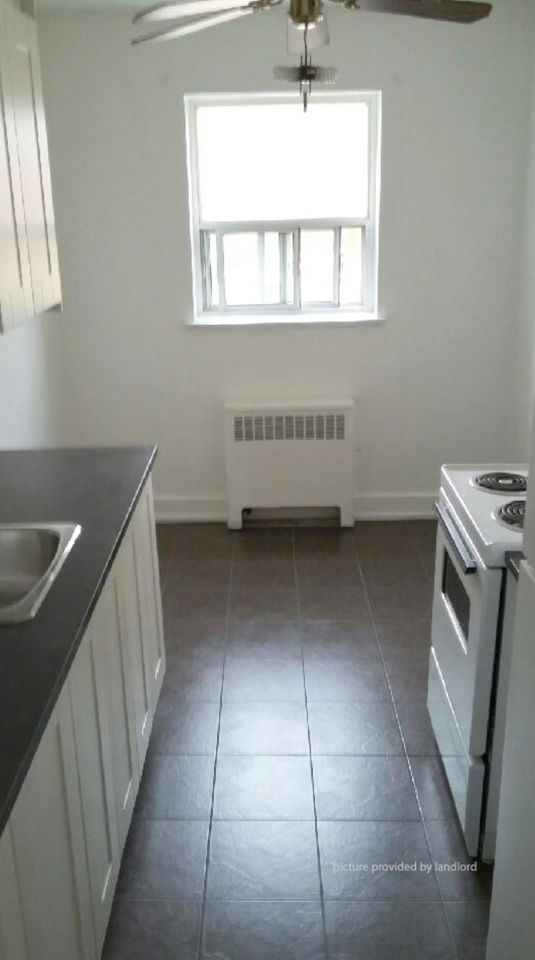 131 Woodward Ave #1A - Photo 3 of 3