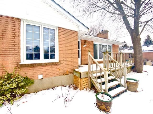 1499 Barrymont Ave - Photo 2 of 22